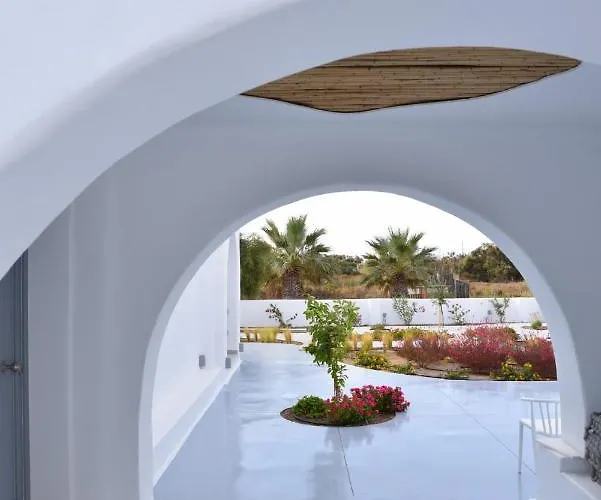 Crystal Mare Otel Naxos City