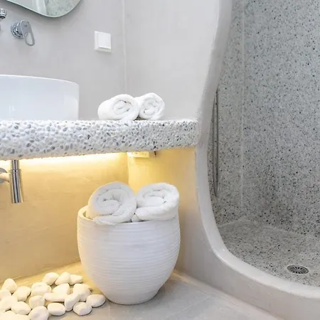 Crystal Mare Hotel Naxos City