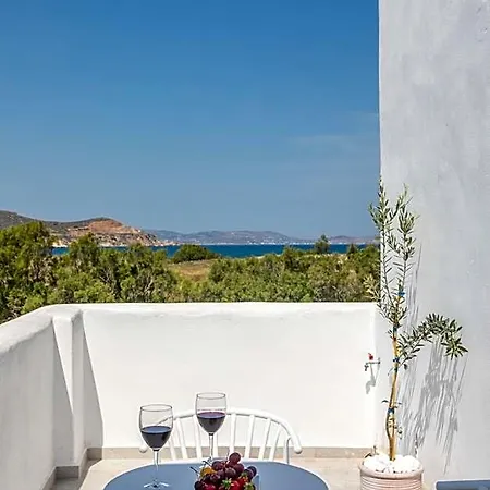 Crystal Mare 3* Naxos City