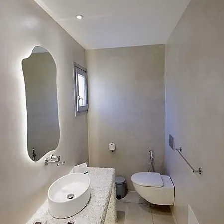 Crystal Mare Hotel 3*