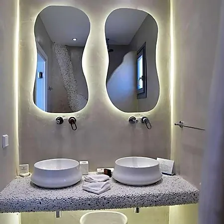 Crystal Mare Hotel 3*