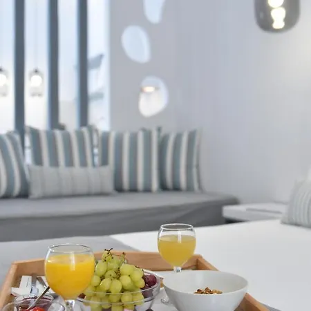 Crystal Mare Hotel